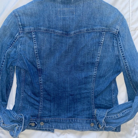 Levi’s cropped jean jacket - Picture 5 of 5